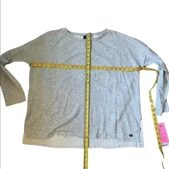 Betsey Johnson Performance Grey Long sleeve size XL - Picture 2 of 5